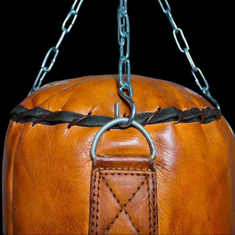 Vintage Leather Heavy Punching Bag – Retro Boxing Training Equipment