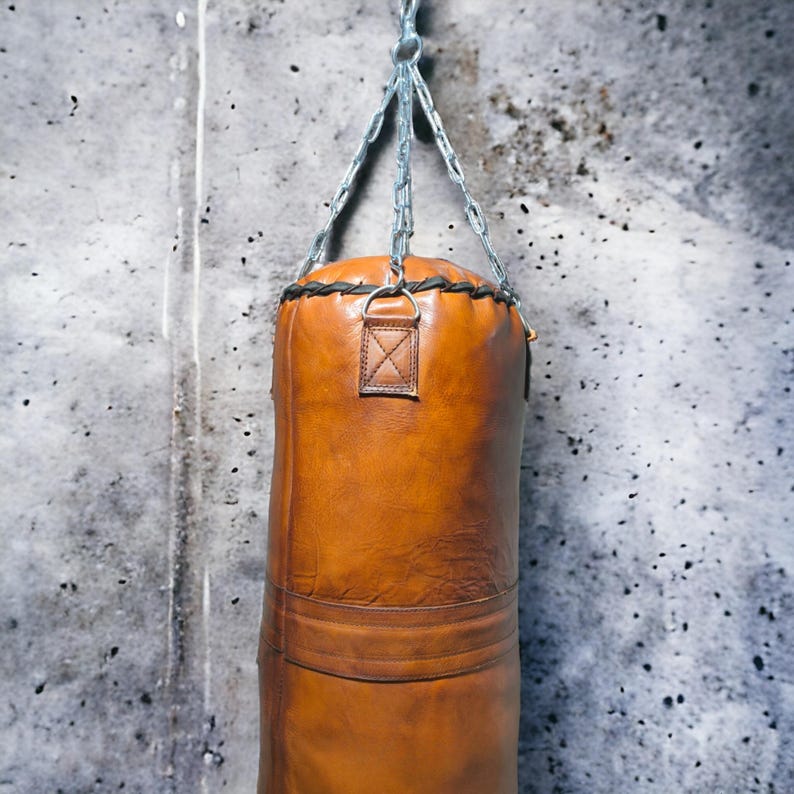 Vintage Leather Heavy Punching Bag – Retro Boxing Training Equipment